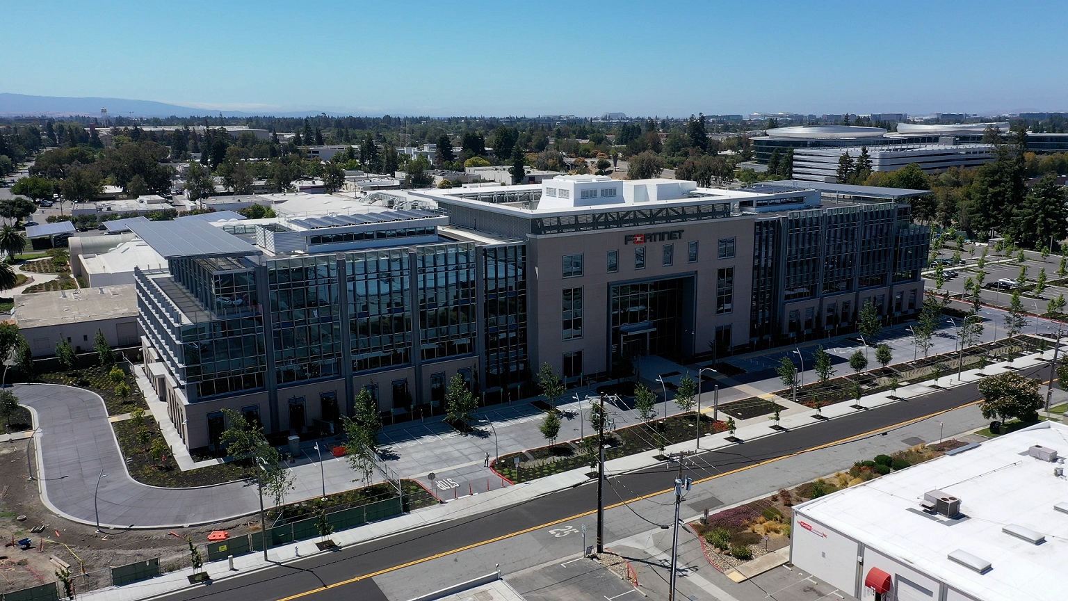 Studio Fortinet: i dipendenti di quasi il 66% delle organizzazioni in Italia non hanno consapevolezza in materia di sicurezza